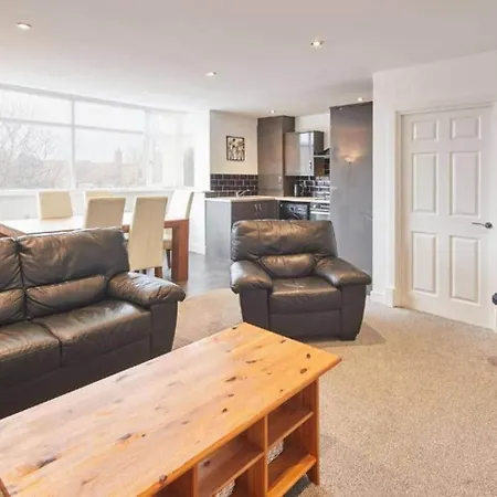 Apartment 2-bedroom Serviced 2